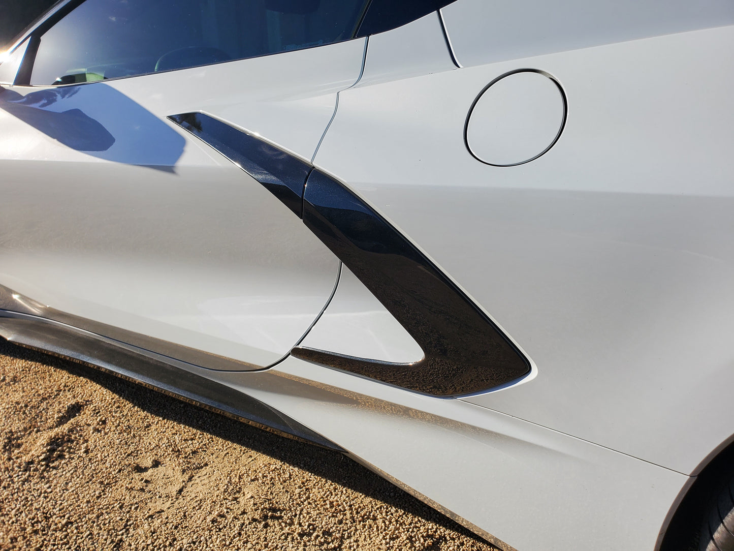 Corvette C8 Stingray Side Inlet Trim